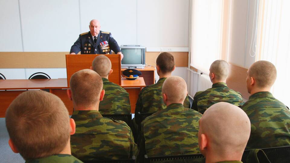 Зачем в армии может понадобиться номер СНИЛС